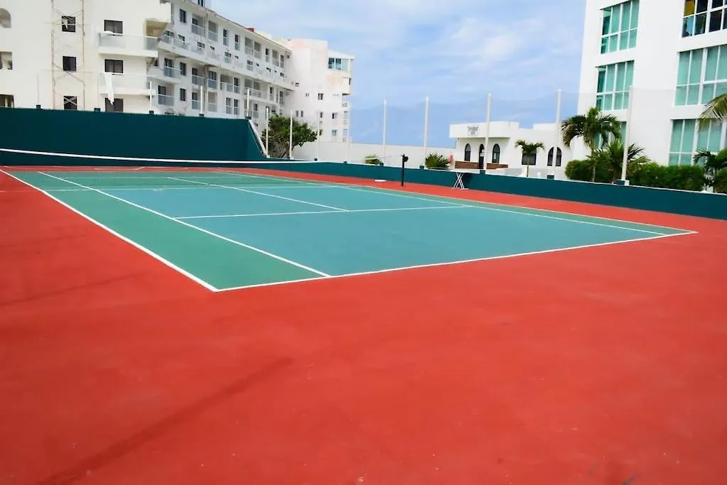 Apartment Recien Remodelado Estudio En La Playa, Piscina, Gimnasio, Spa 4D Cancun