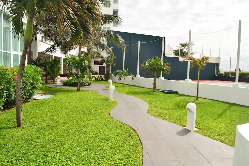 Recien Remodelado Estudio En La Playa, Piscina, Gimnasio, Spa 4D Cancun 0*,