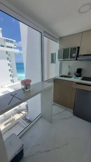 Apartment Recien Remodelado Estudio En La Playa, Piscina, Gimnasio, Spa 4D Cancun