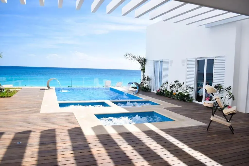 Recien Remodelado Estudio En La Playa, Piscina, Gimnasio, Spa 4D Cancun Mexico