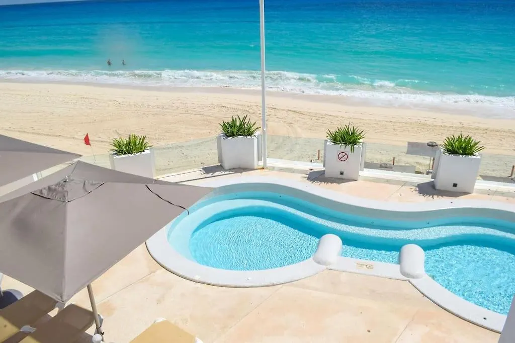 Recien Remodelado Estudio En La Playa, Piscina, Gimnasio, Spa 4D Cancun Apartment