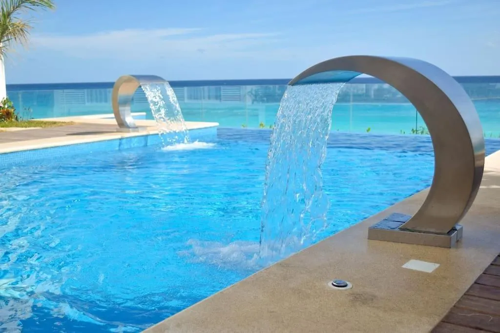Recien Remodelado Estudio En La Playa, Piscina, Gimnasio, Spa 4D Cancun