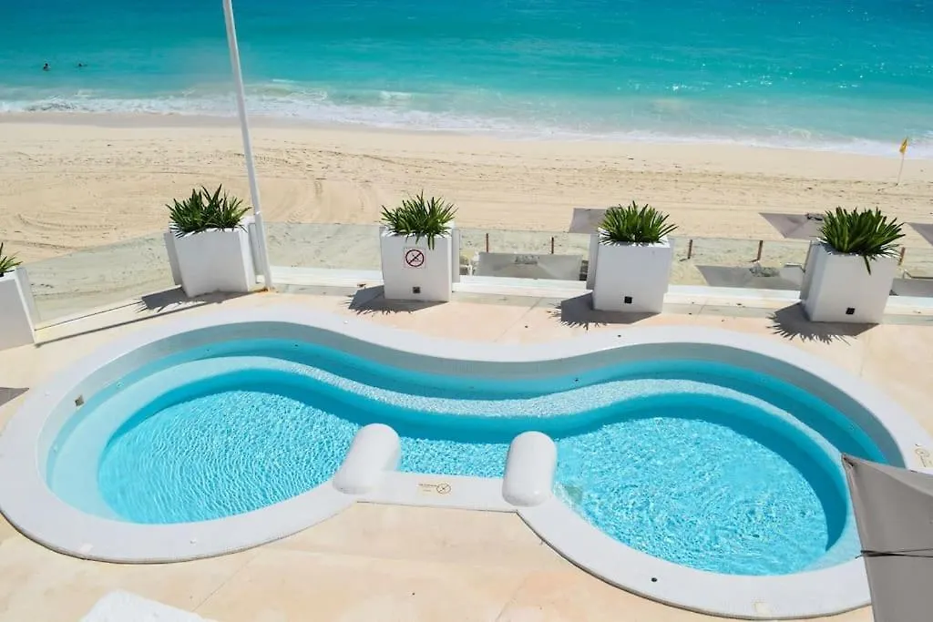 Recien Remodelado Estudio En La Playa, Piscina, Gimnasio, Spa 4D Cancun 0*,